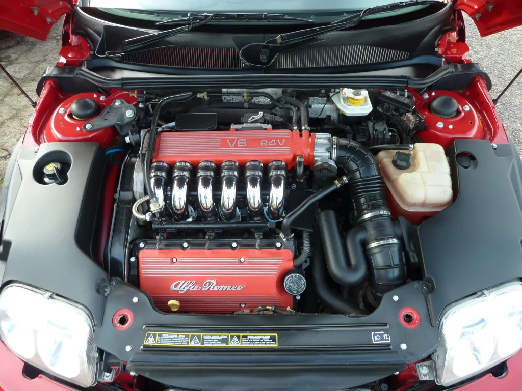 Alfa Romeo GTV Cup cam belt change