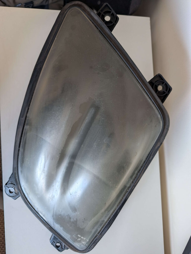 FIAT COUPE (RHD) - Driver's / Offside / Right Hand Headlight Unit 46317010
